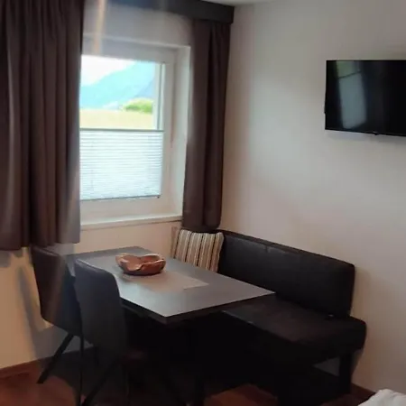Joe Apartment